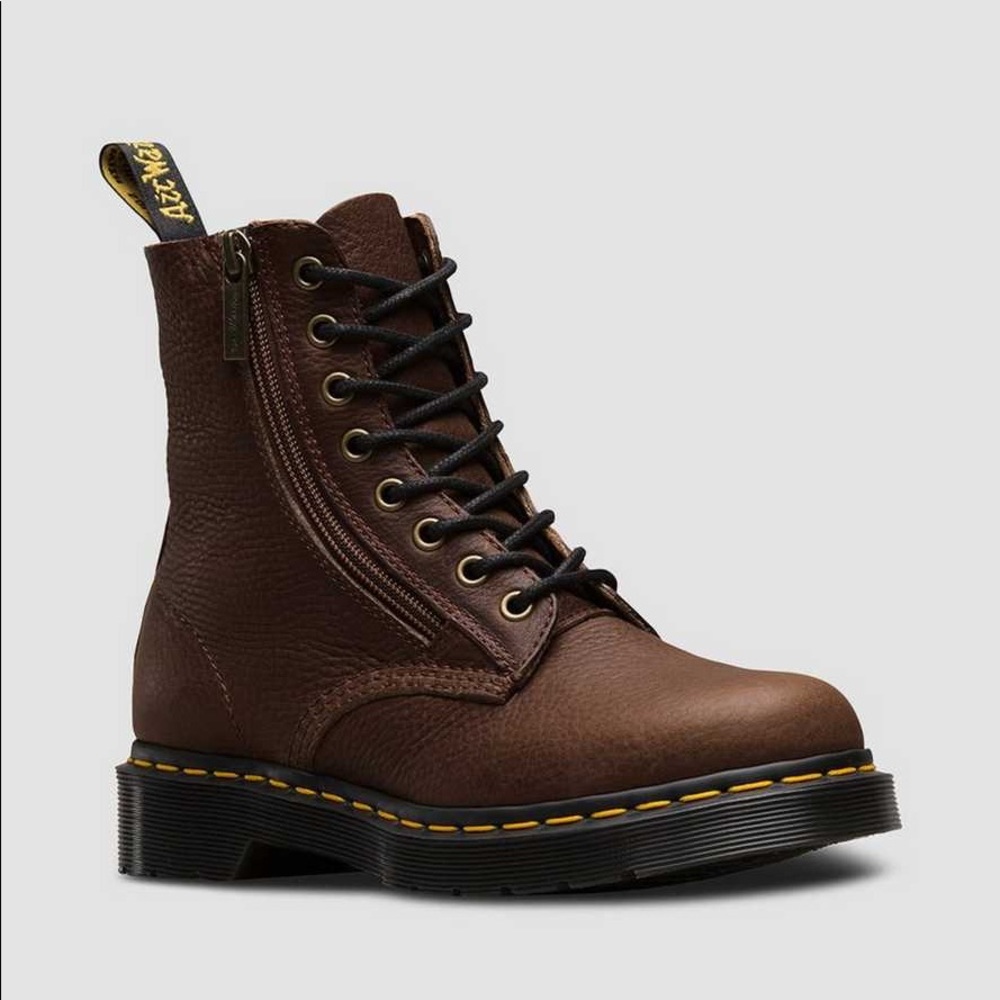 New W/O Tags 1460 Pascal with Zip Grizzly